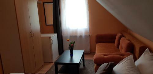 Hostal Joy Guesthouse