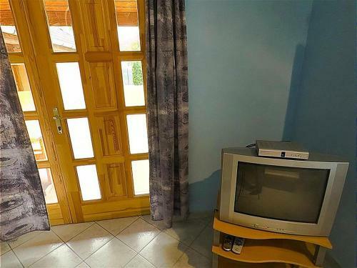 Apartment- Yellow