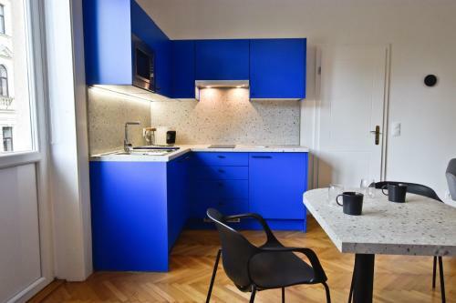 Zach�r Apartman