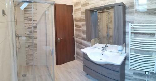 Term�l Apartmanh�z