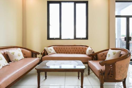 Hotel Oyo 3802 Wisma Cahaya Abadi