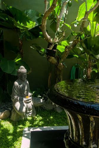 Hotel The Lodge Canggu