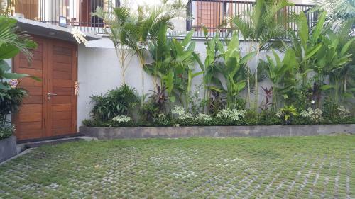 Hotel Olivia Guesthouse - Canggu