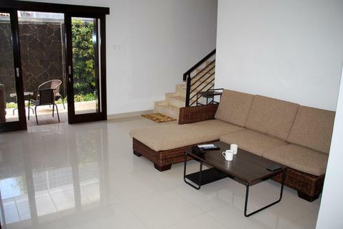 Villa Rumah Mutiara