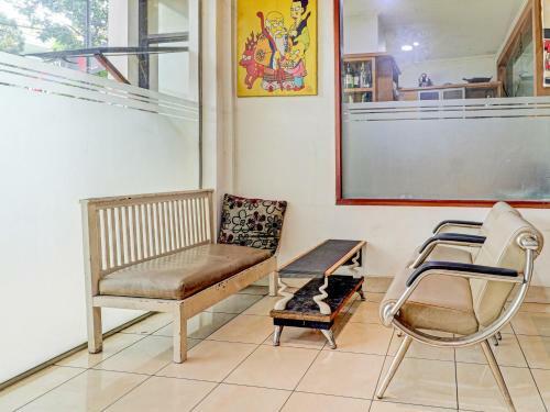 Hotel Oyo 90218 Ubaran Guest House