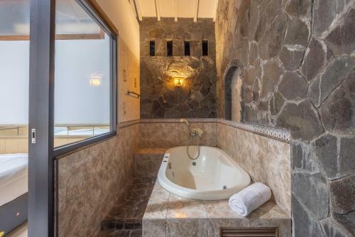 Hotel Oyo 1646 Imelda Residence