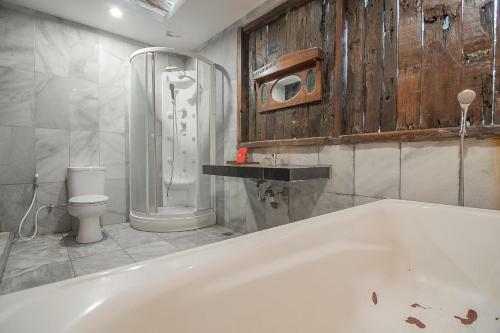 Hotel Reddoorz Resort @ Lembang 2