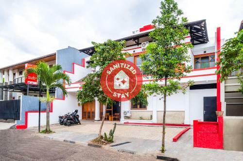 Hotel Oyo 2728 Sinulingga Residence
