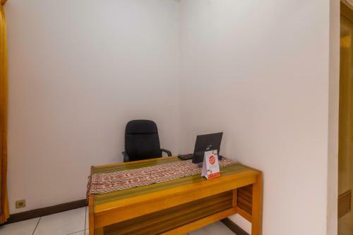 Hotel Oyo 2728 Sinulingga Residence