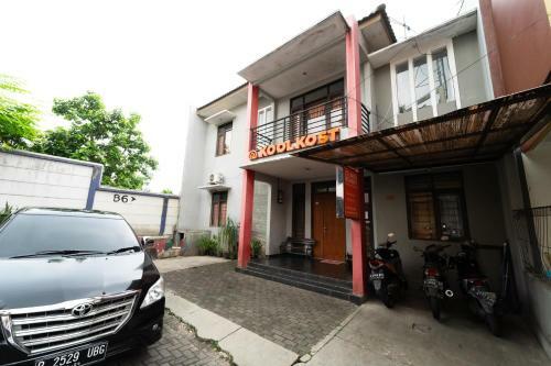 Hostal Koolkost Syariah Computer University Of Indonesia