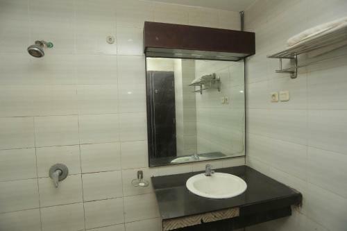Oyo 1724 Hotel Sembilan Sembilan