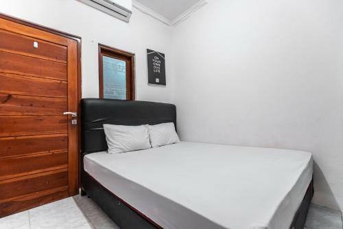 Hotel Oyo Life 2925 Midys