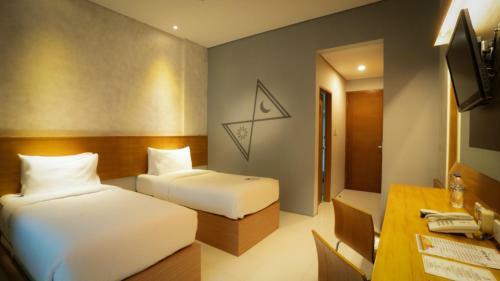 Hotel Nite & Day Mdc Puncak - Gadog