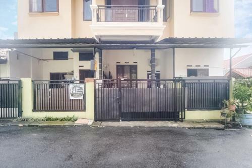 Hotel Spot On 3311 Fai Bogor Backpacker