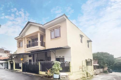 Hotel Spot On 3311 Fai Bogor Backpacker