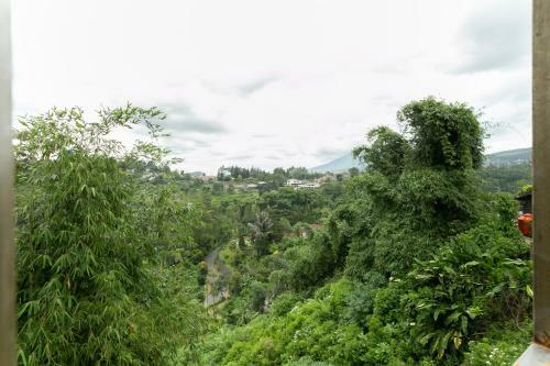 Hotel Oyo 3130 D'valley View