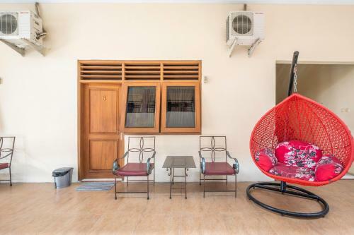 Hotel Oyo 2121 Pondok Nazwa Syariah