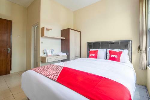 Hotel Oyo 2132 Pondok Avicenna