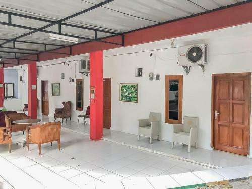 Hotel Rumah Panggung Gh