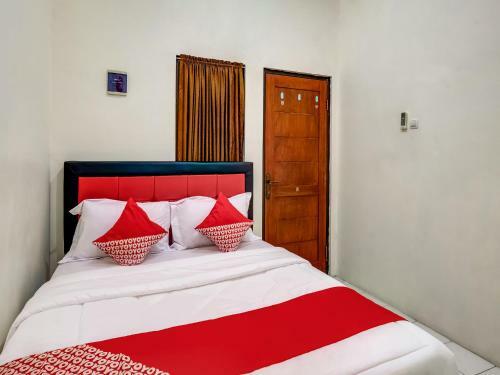 Hotel Oyo 3878 Graha Hsc Syariah