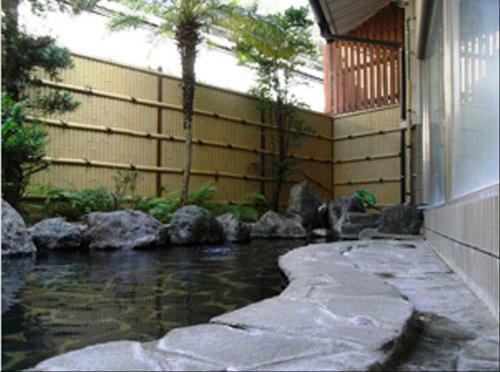 Tsutaya Ryokan