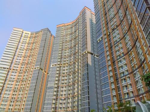 Highest Value 1br Apartment At Gold Coast Pik By Travelio
