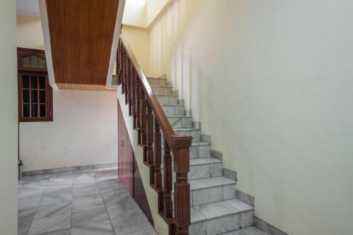 Hostal Reddoorz @ Meruya 2