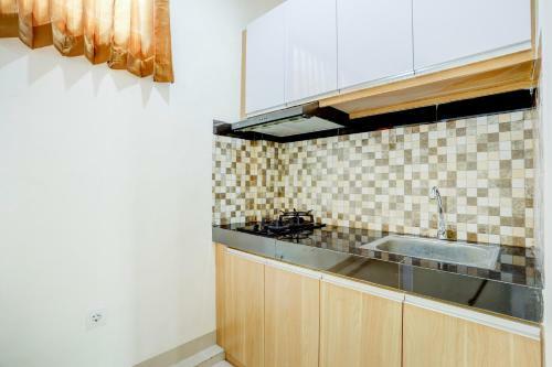 Hotel Oyo 90212 Damar Gendjreng