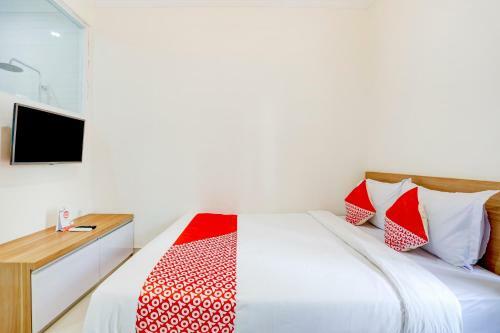 Hotel Oyo 90212 Damar Gendjreng