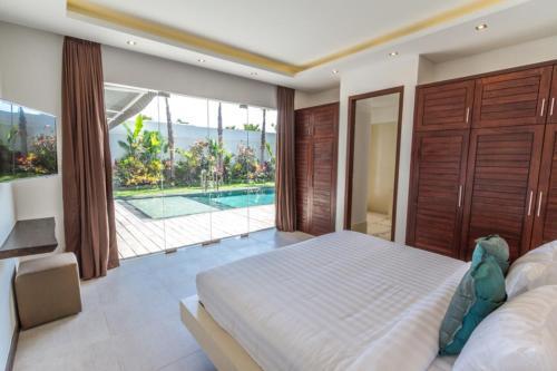 Luxury 3 Bedroom Villa With Private Pool, Bali Villa 1157