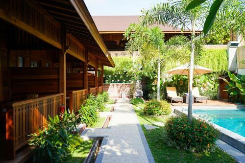 La'villaris Hotel & Resto