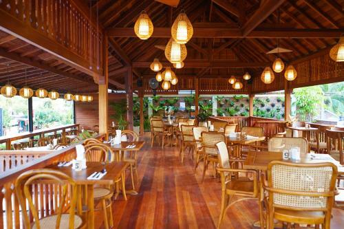 La'villaris Hotel & Resto