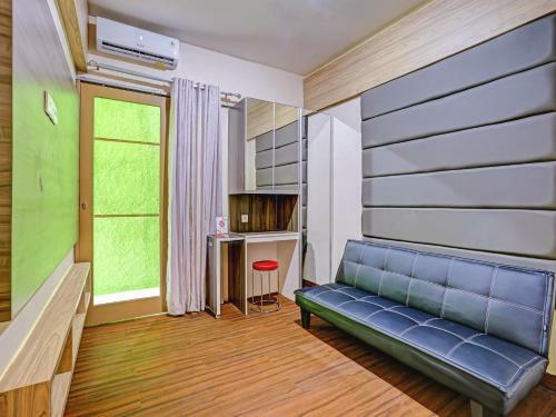 Hotel Oyo 90261 Spring Residence
