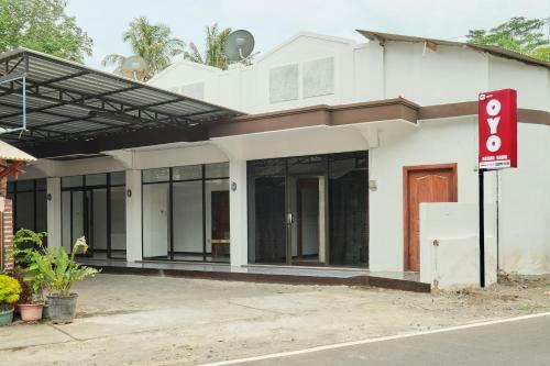 Hotel Oyo 2519 Mayang Garini