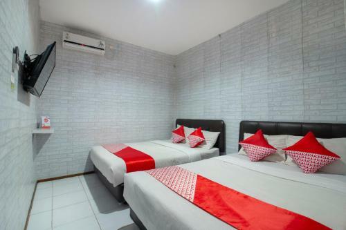 Oyo 3283 Bwalk Hotel