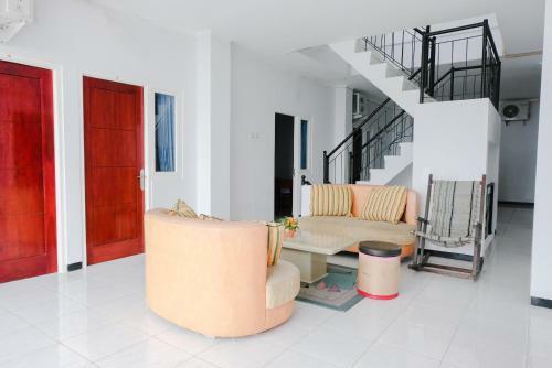 Hotel Reddoorz Syariah @ Puncak Buring