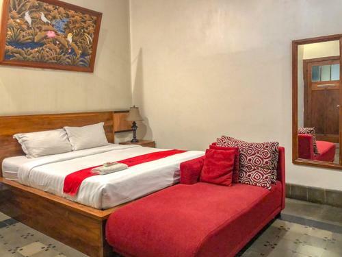 Hotel Reddoorz Syariah @ Jalan Buring Malang