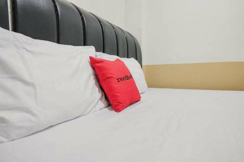 Hostal Reddoorz @ Jalan Stm Medan