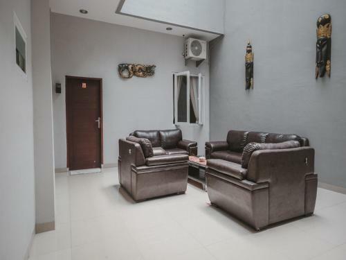 Hostal Reddoorz @ Jamin Ginting Medan