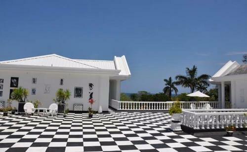 The Jamaica Palace Hotel