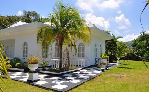 The Jamaica Palace Hotel