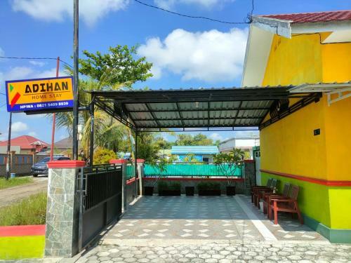 Hotel Adihan Homestay