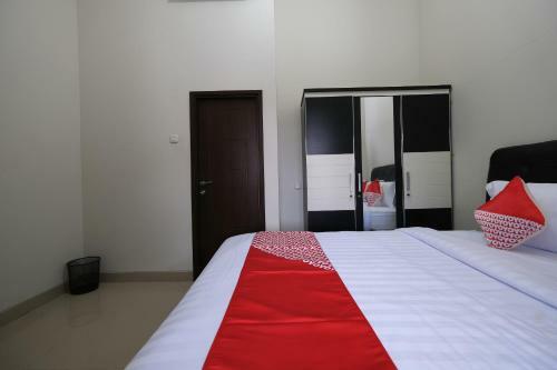 Hotel Oyo 2231 D'kost
