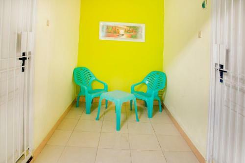 Hotel Oyo 3348 Minimalis Homestay