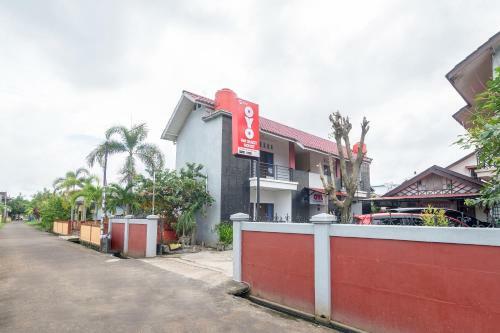 Hotel Oyo 2187 Hm Guest House