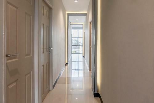 Hostal Reddoorz Plus Near Millenium Ict Centre Medan 2