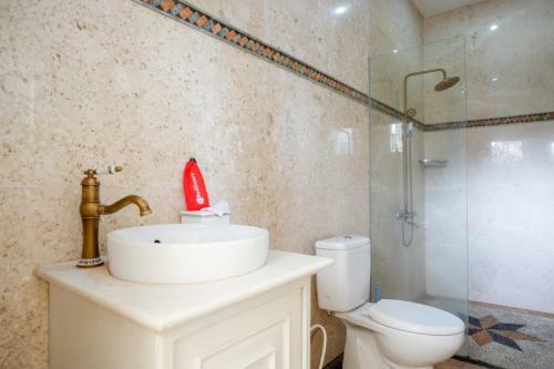 Hostal Reddoorz Plus Near Unsoed Purwokerto