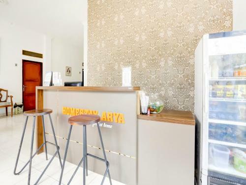 Hotel Oyo 3870 Homestay Arya