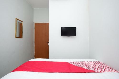 Hotel Oyo 1565 Palebon Residence
