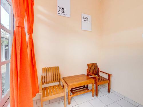 Spot On 90156 Hotel Ramayana